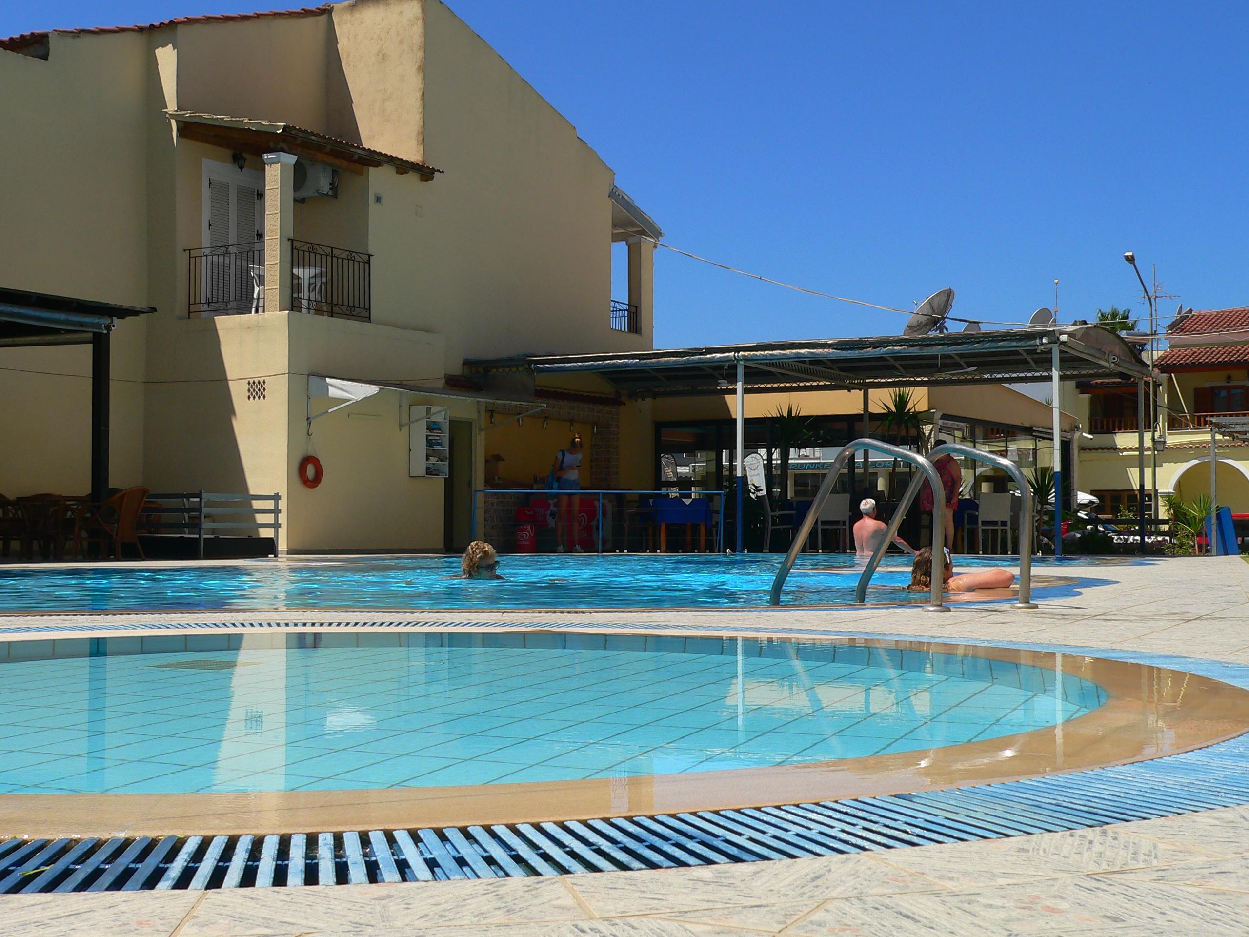 Panorama Apts Cfu 2* Roda (Corfu)